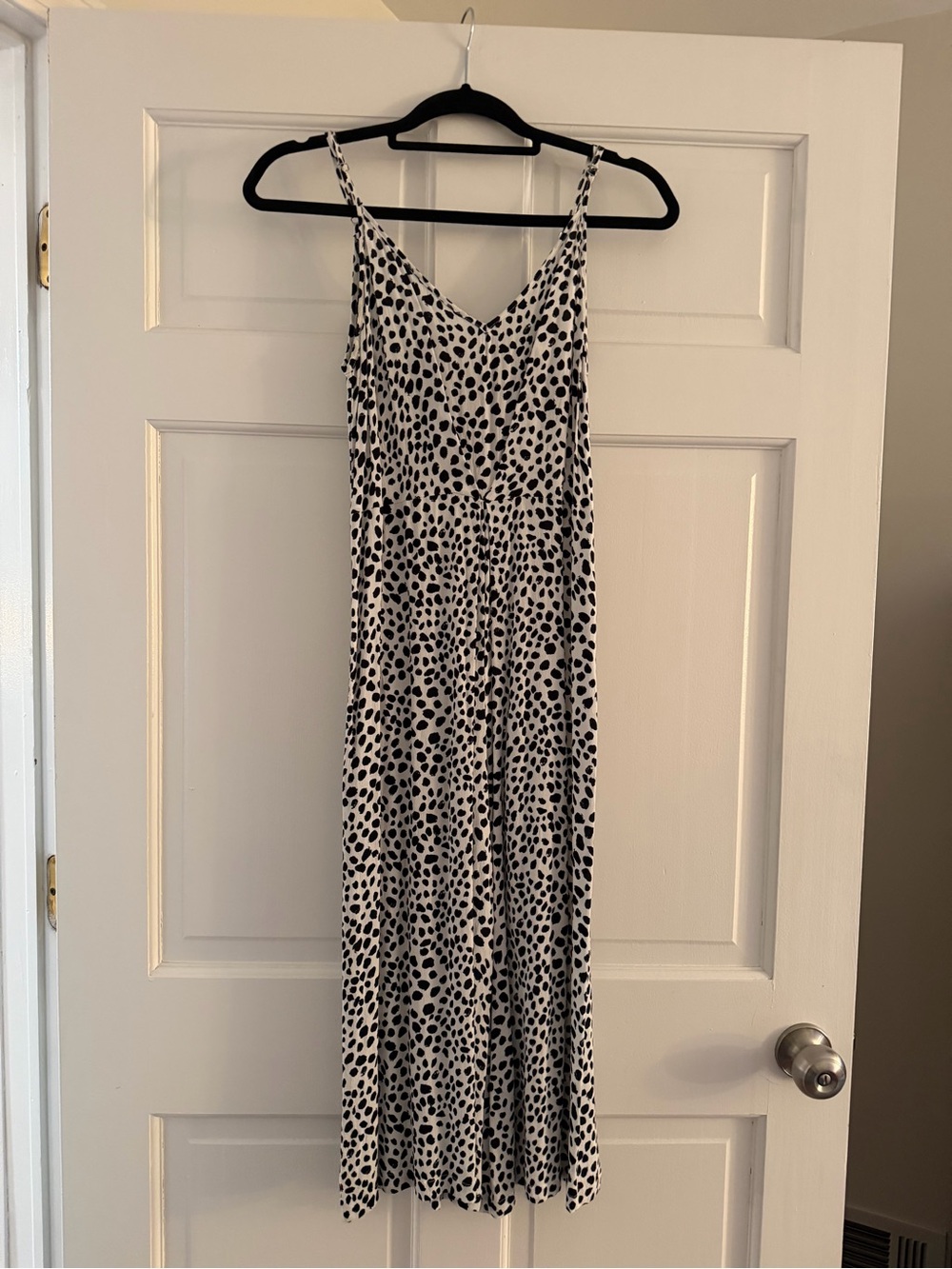 Women’s Black and White Spotted One-Piece jumpsuit